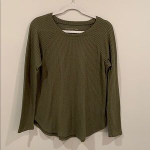 American Eagle long sleeve shirt